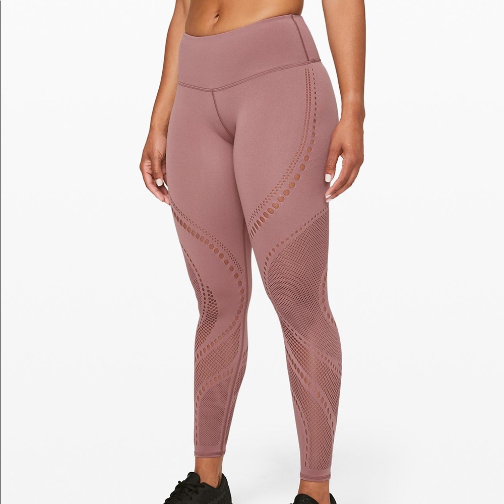 Lululemon x Barry’s Bootcamp reveal tights